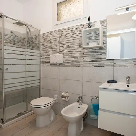 Πανσιόν Le Rondini 4*