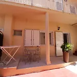 Guest house Le Rondini 4*